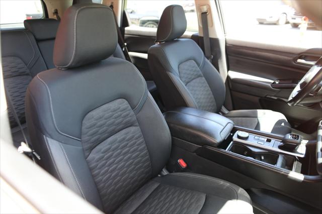 2022 Nissan Pathfinder SV 4WD