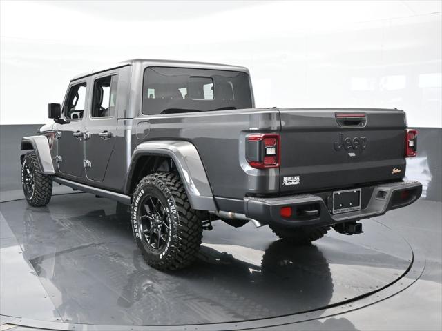 2024 Jeep Gladiator Jeep Beach