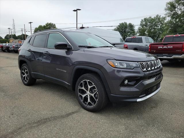 2024 Jeep Compass COMPASS LIMITED 4X4