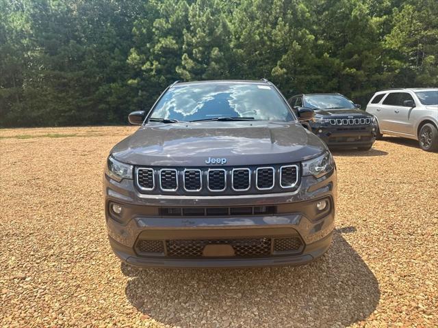 2024 Jeep Compass COMPASS LATITUDE 4X4
