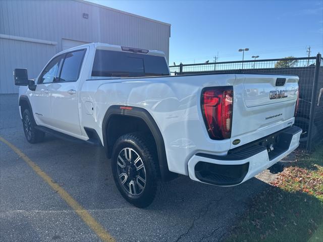 2022 GMC Sierra 2500HD 4WD Crew Cab Standard Bed AT4