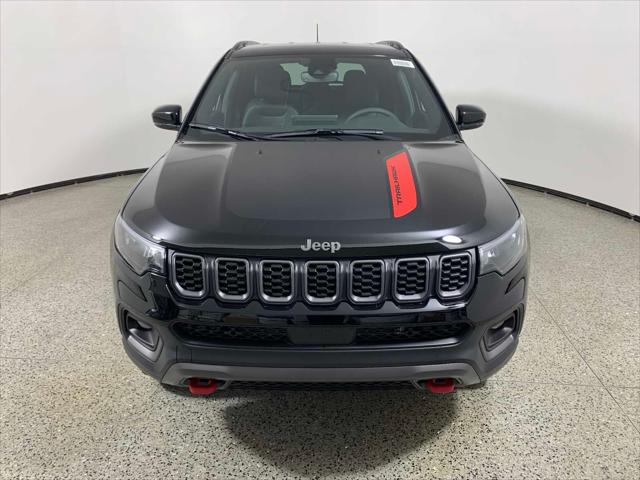 2024 Jeep Compass COMPASS TRAILHAWK 4X4