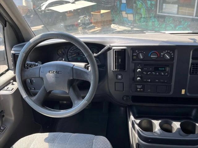 2006 GMC Savana LS