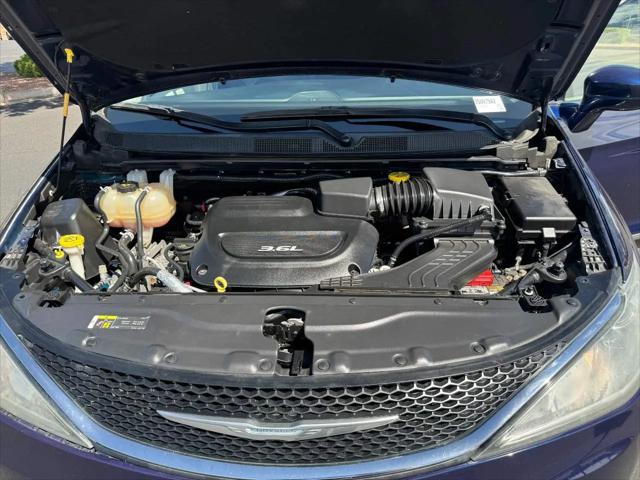 2018 Chrysler Pacifica Touring L