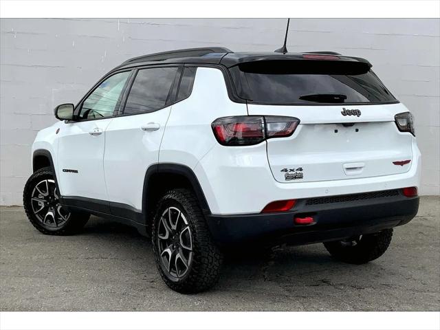 2024 Jeep Compass COMPASS TRAILHAWK 4X4