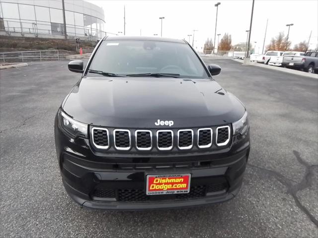 2024 Jeep Compass COMPASS SPORT 4X4