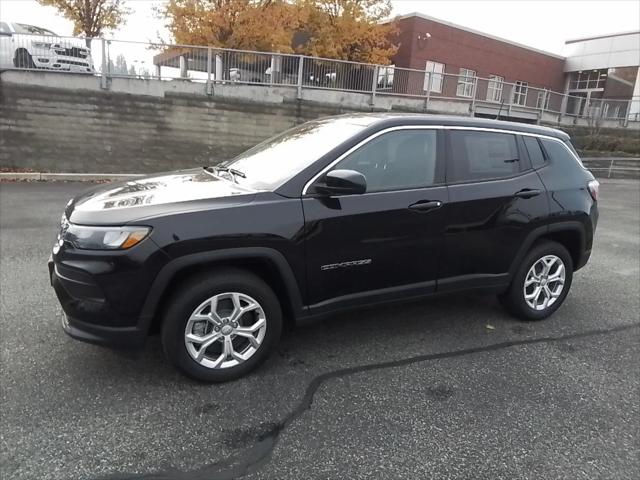 2024 Jeep Compass COMPASS SPORT 4X4