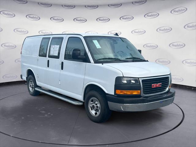 2022 GMC Savana Cargo RWD 2500 Regular Wheelbase Work Van