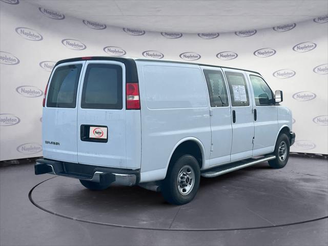 2022 GMC Savana Cargo RWD 2500 Regular Wheelbase Work Van