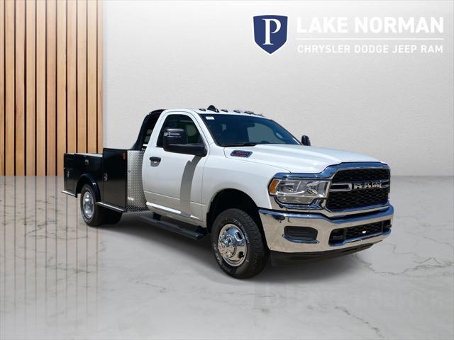 2024 RAM Ram 3500 Chassis Cab RAM 3500 TRADESMAN CHASSIS REGULAR CAB 4X4 60 CA