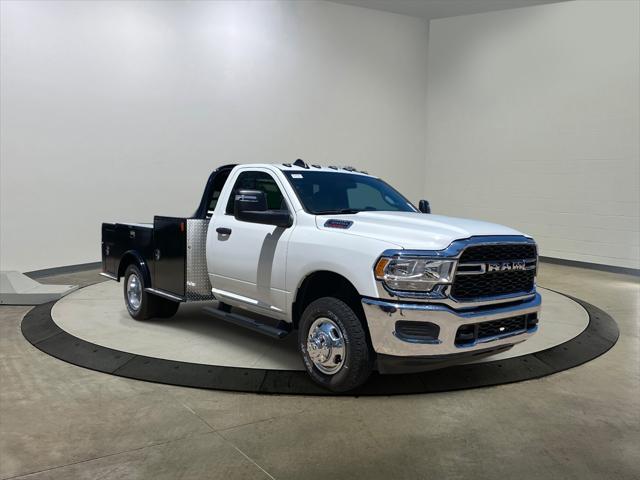 2024 RAM Ram 3500 Chassis Cab RAM 3500 TRADESMAN CHASSIS REGULAR CAB 4X4 60 CA