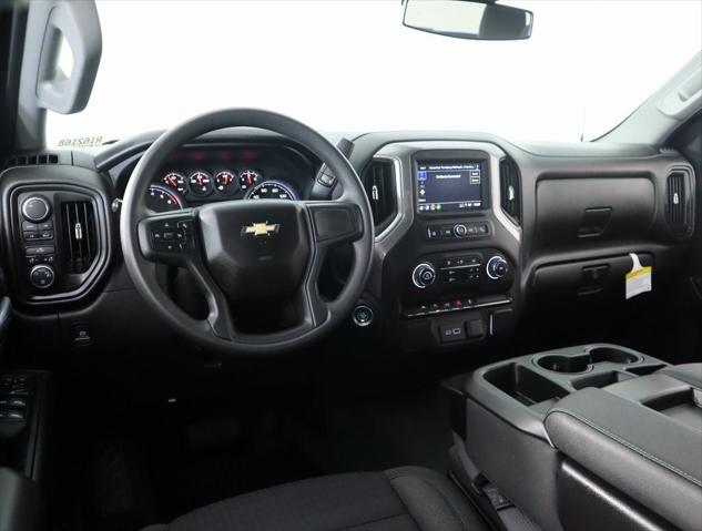 2024 Chevrolet Silverado 1500 4WD Crew Cab Short Bed Custom