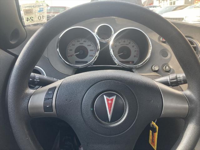 2009 Pontiac Solstice BASE