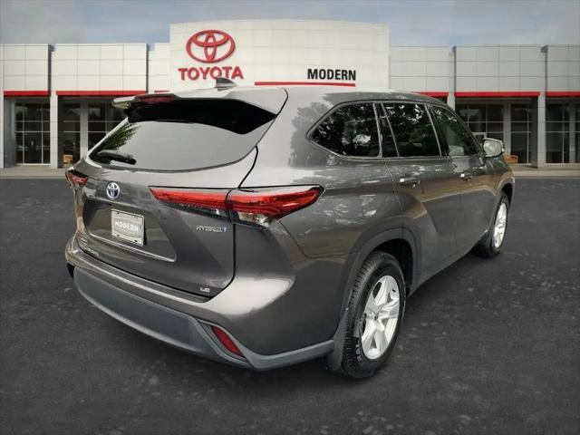 2022 Toyota Highlander Hybrid LE