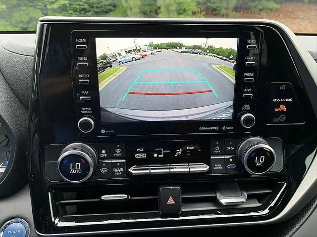 2022 Toyota Highlander Hybrid LE