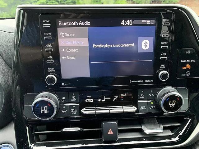 2022 Toyota Highlander Hybrid LE