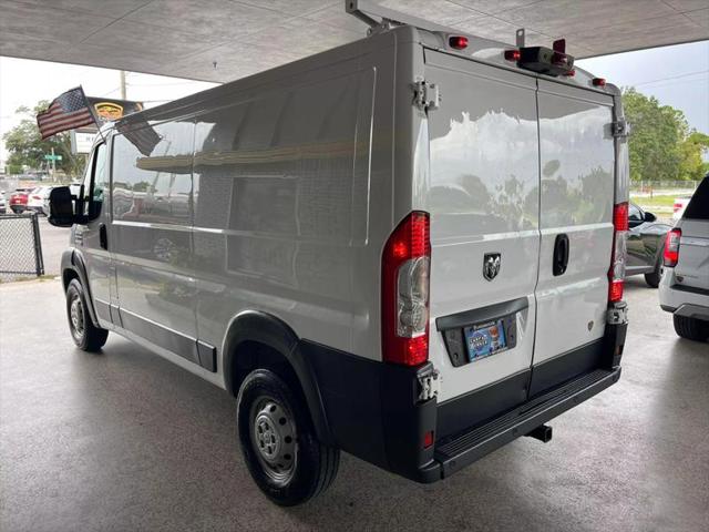 2018 Ram ProMaster Cargo Van Low Roof 136" WB