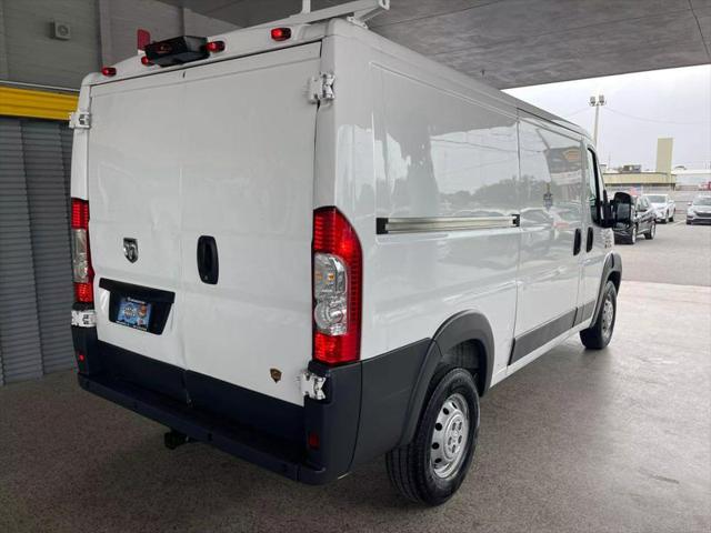 2018 Ram ProMaster Cargo Van Low Roof 136" WB