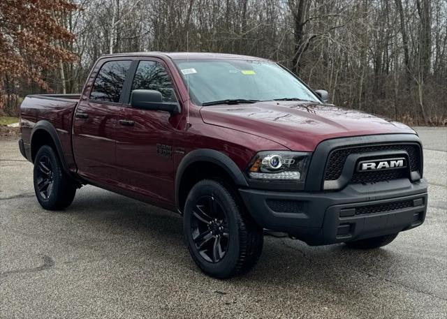 2024 RAM Ram 1500 Classic RAM 1500 CLASSIC WARLOCK CREW CAB 4X4 57 BOX