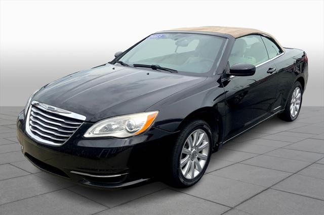 2013 Chrysler 200 Touring
