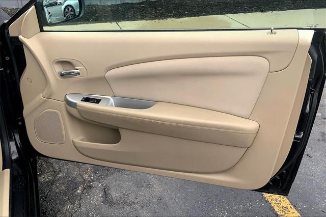 2013 Chrysler 200 Touring