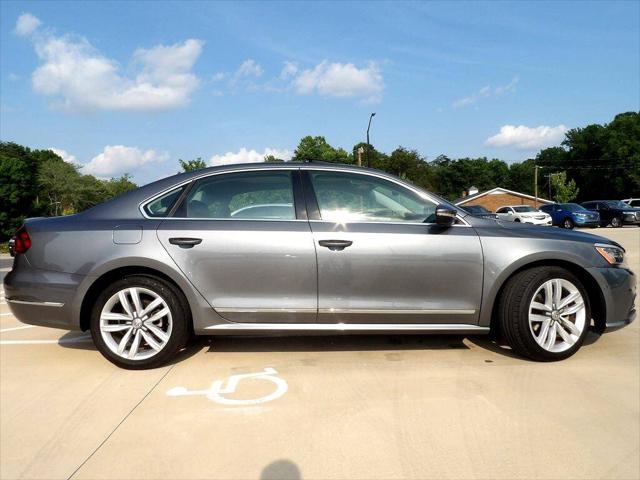 2017 Volkswagen Passat 1.8T SEL Premium