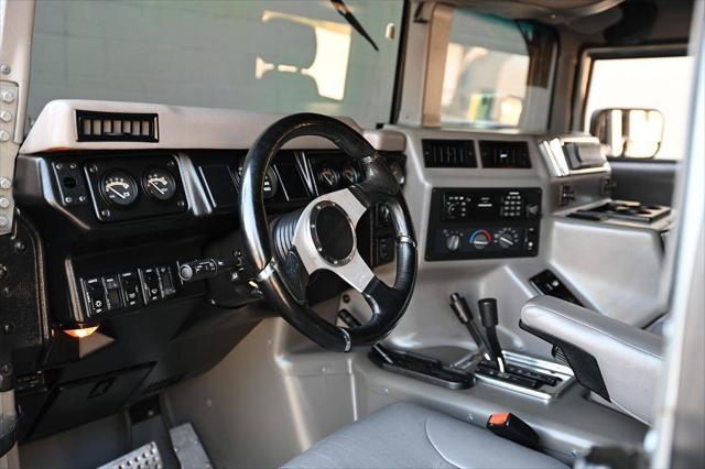 2000 AM General Hummer Base