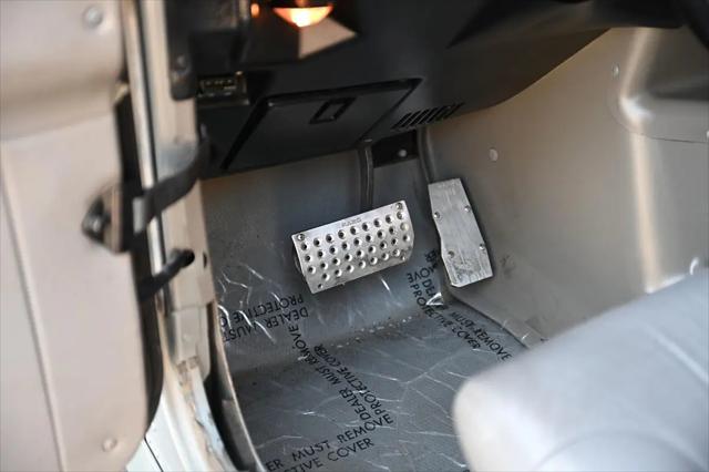 2000 AM General Hummer Base