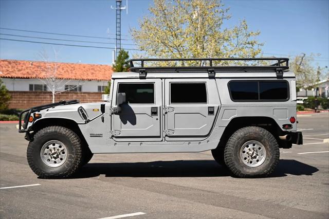2000 AM General Hummer Base