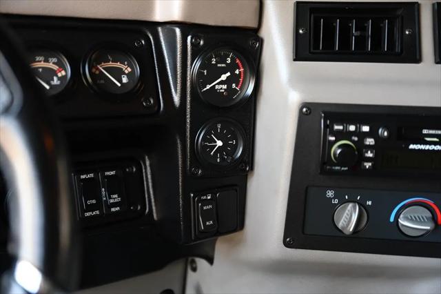 2000 AM General Hummer Base