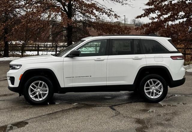 2024 Jeep Grand Cherokee GRAND CHEROKEE LAREDO X 4X4