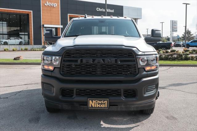 2024 RAM Ram 3500 Chassis Cab RAM 3500 TRADESMAN CREW CAB CHASSIS 4X4 60 CA