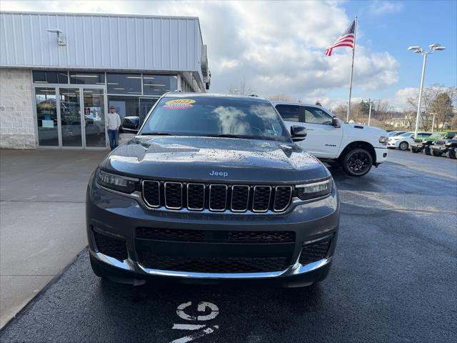 2022 Jeep Grand Cherokee L Limited 4x4 2022 Jeep Grand Cherokee L Limited 4x4