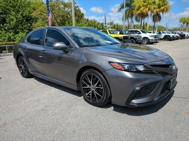 2021 Toyota Camry SE