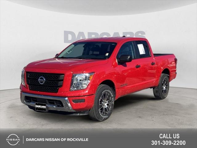 2022 Nissan TITAN Crew Cab SV 4x4