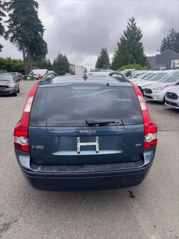 2005 Volvo V50 2.4i 4dr Sport Wagon