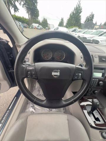 2005 Volvo V50 2.4i 4dr Sport Wagon