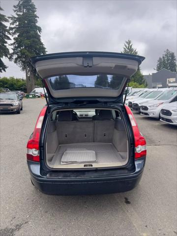2005 Volvo V50 2.4i 4dr Sport Wagon