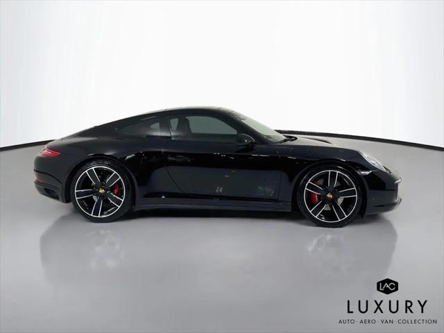 2017 Porsche 911 Carrera 4S