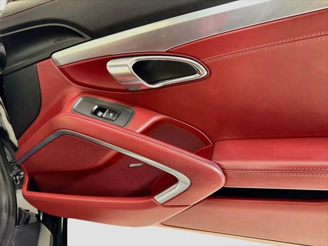 2017 Porsche 911 Carrera 4S