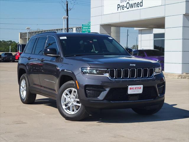 2024 Jeep Grand Cherokee GRAND CHEROKEE LAREDO X 4X4