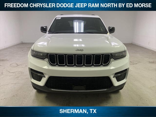 2024 Jeep Grand Cherokee GRAND CHEROKEE LAREDO X 4X4