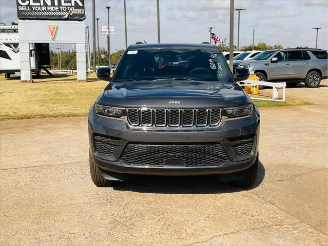 2024 Jeep Grand Cherokee GRAND CHEROKEE LAREDO X 4X4