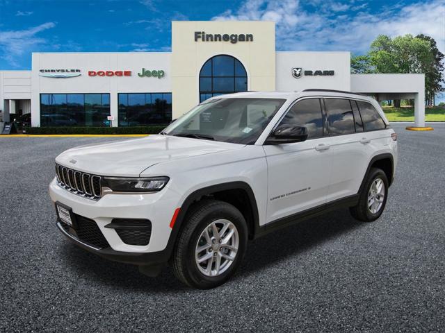 2024 Jeep Grand Cherokee GRAND CHEROKEE LAREDO X 4X4