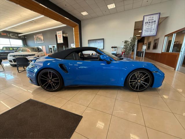 2022 Porsche 911 Turbo S Cabriolet
