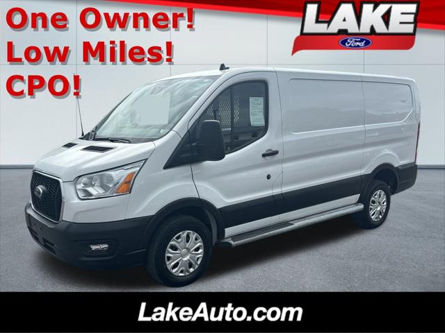 2022 Ford Transit-250 Cargo Van LOW ROOF