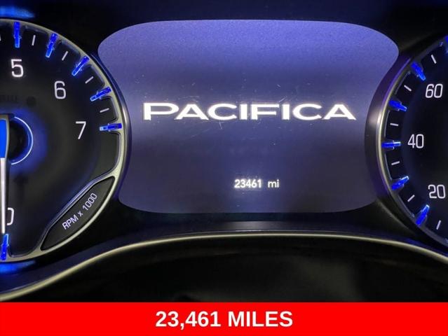 2023 Chrysler Pacifica Limited AWD