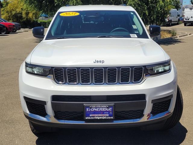 2023 Jeep Grand Cherokee L Laredo 4x4