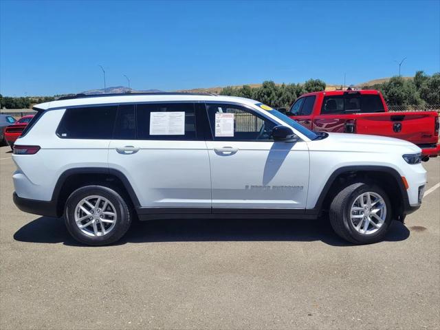 2023 Jeep Grand Cherokee L Laredo 4x4