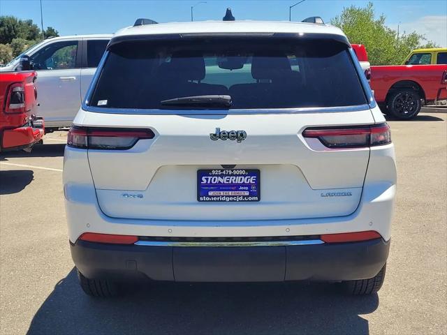 2023 Jeep Grand Cherokee L Laredo 4x4